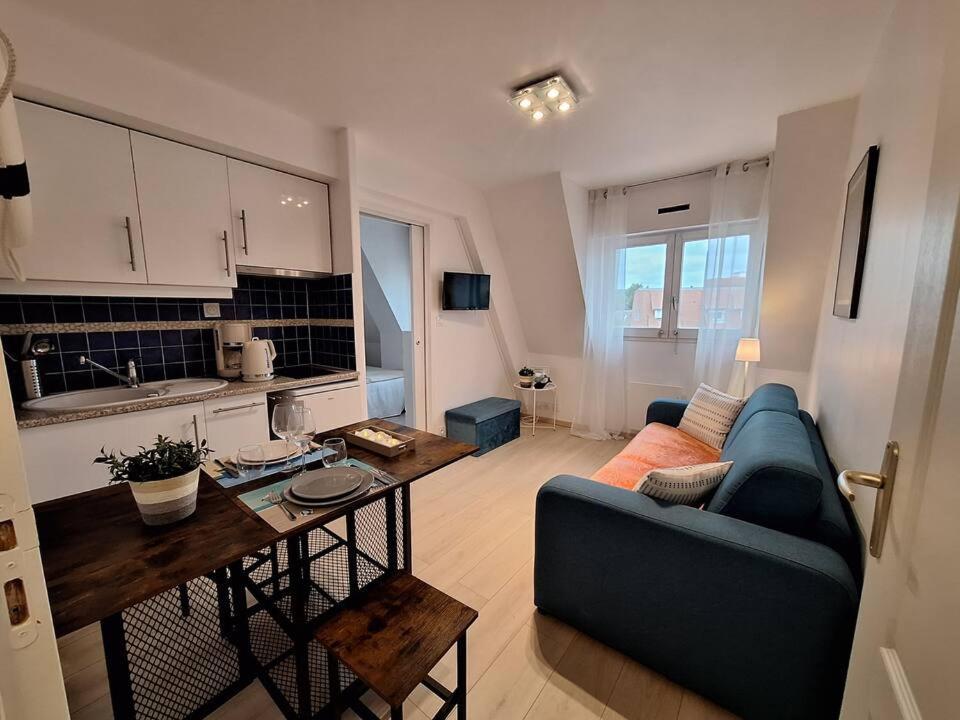 Super Deauville Appartement 2 Pieces Cosy Proche Plage Plein Sud Вилер-сюр-Мер Екстериор снимка